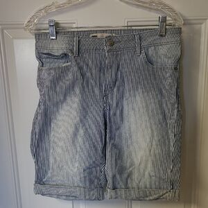 Women's Levi's Striped Blue Shorts